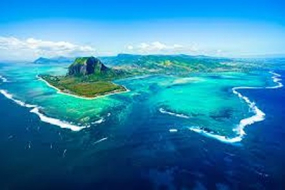 Unveiling South Africa's Wonders with the Magic of Mauritius